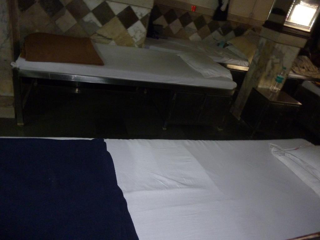 Yadgar Guest House Mumbai Luaran gambar