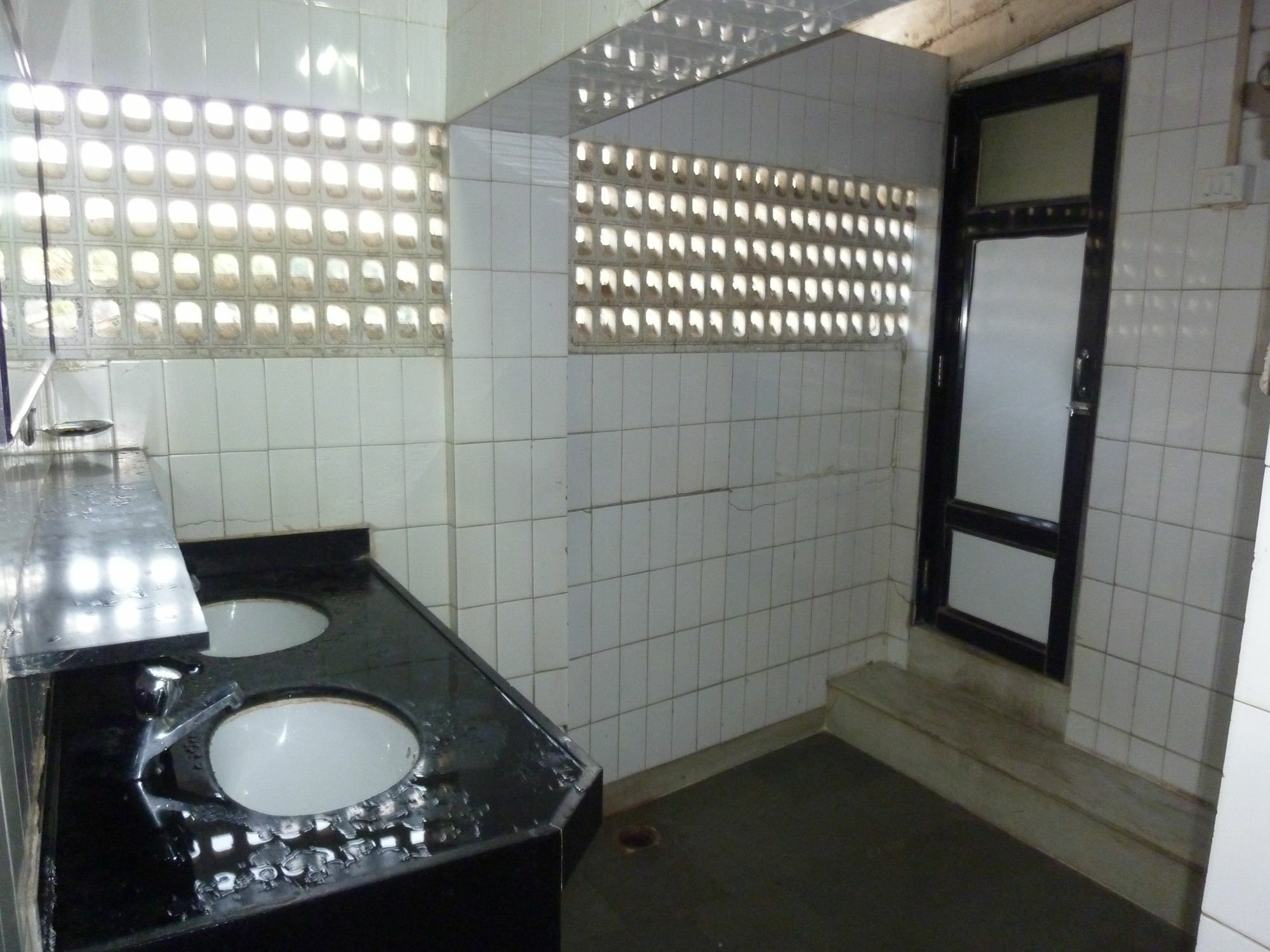Yadgar Guest House Mumbai Luaran gambar